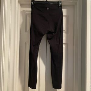 Lululemon leggings!